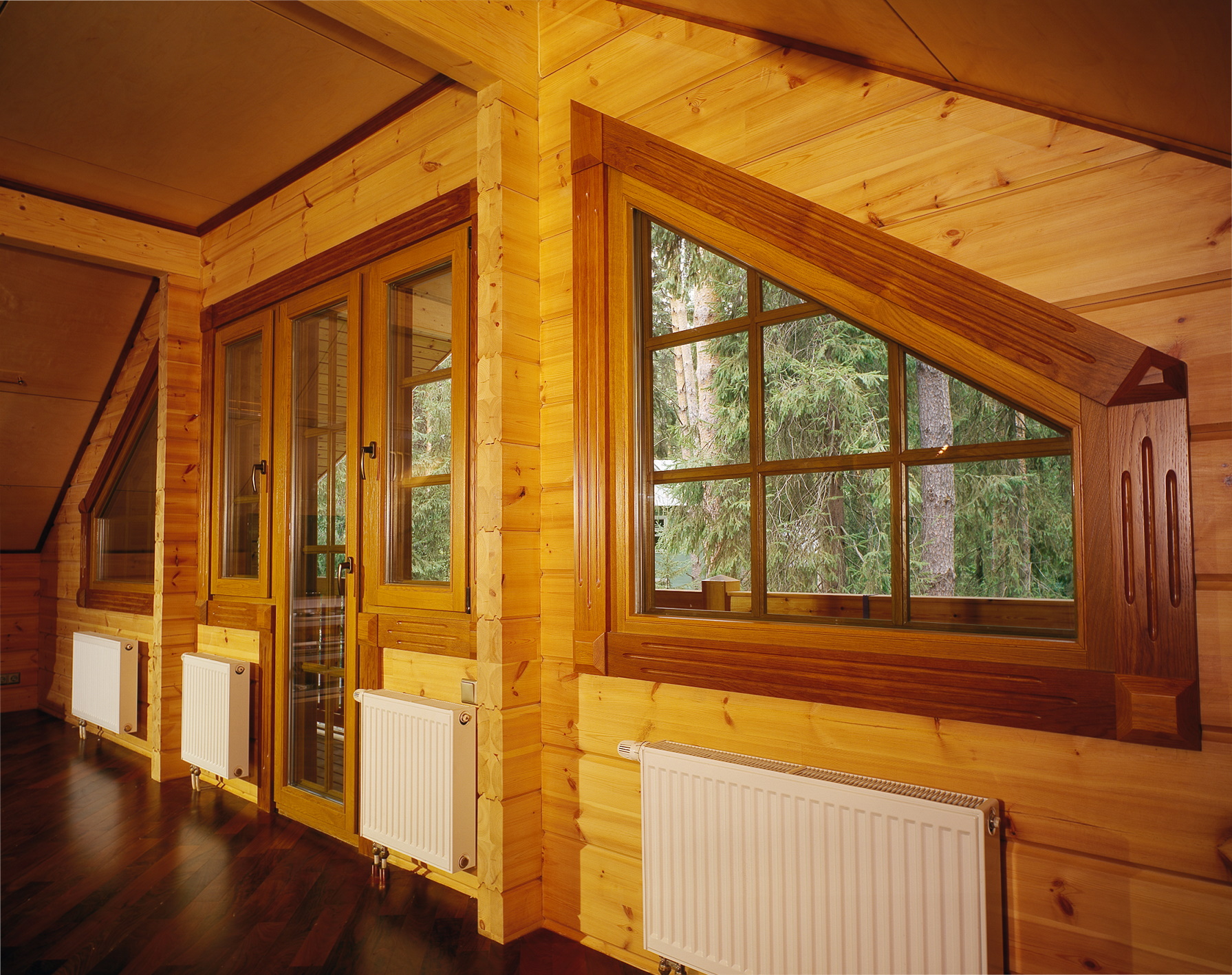 Купить деревянные окна цена. Деревянные окна. Окна в деревянном доме. Красивые деревянные окна. Деревянные стеклопакеты.